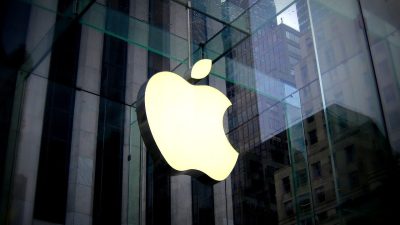 The iPhone Fold is Coming: Apple’s 2026 Strategy Revealed