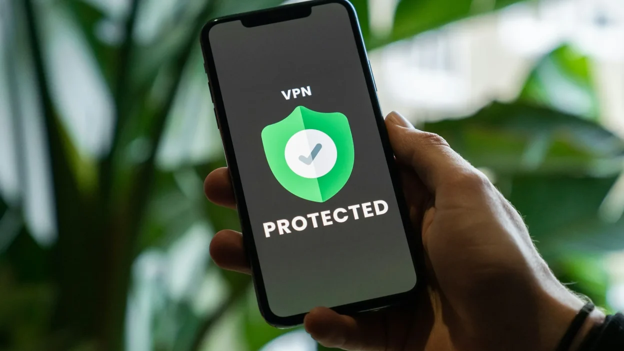WatchGuard Patches Critical Firebox Firewall Flaw (CVE-2025-9242) With 9.3 CVSS Score