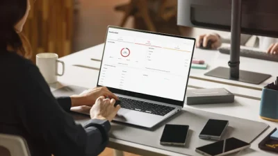 Why IT Admins Choose Samsung for Mobile Security